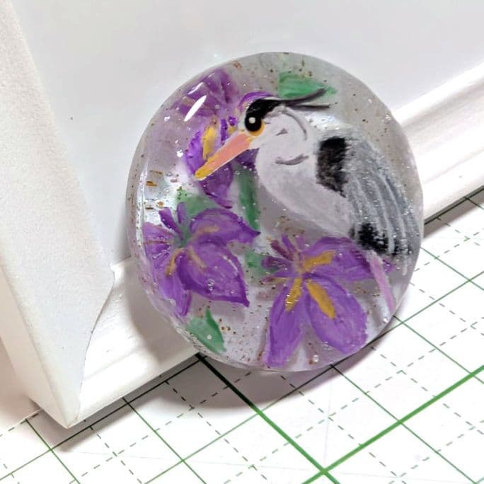 アオサギ　レジンヘアゴム　婚姻色　花菖蒲