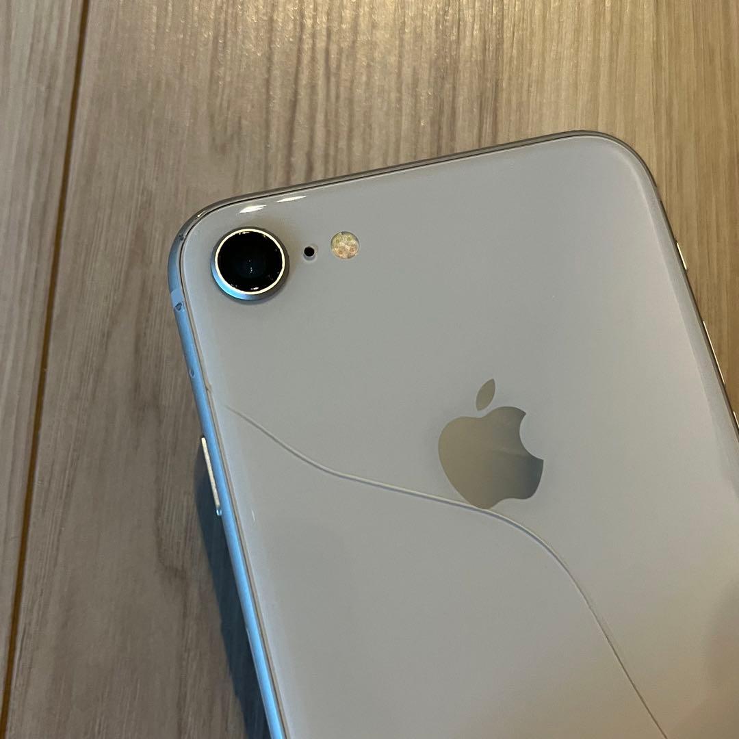 【Apple】iPhone8 シルバー 256GB 本体