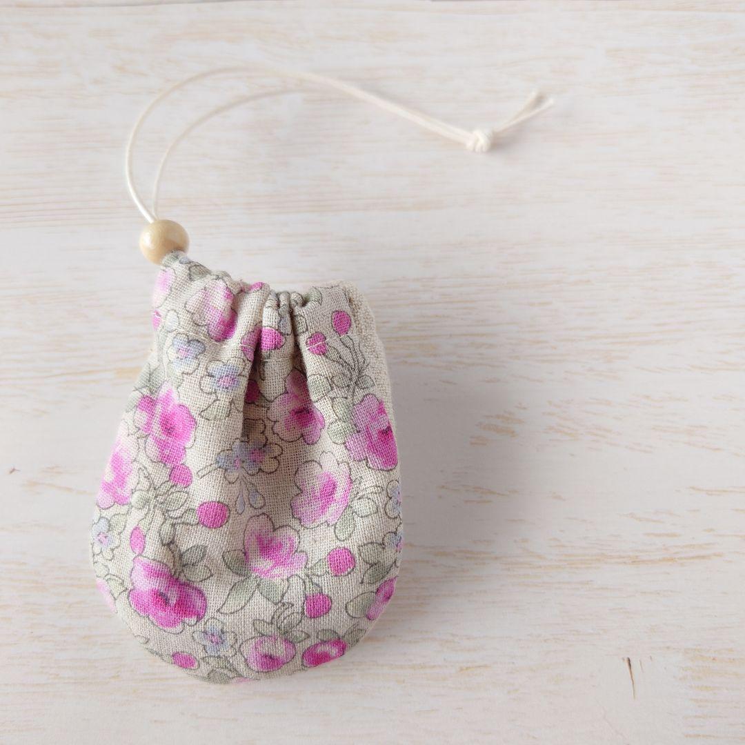 ちっちゃなりんりんお守りサシェ /巾着サシェ【フラワーバスケット】