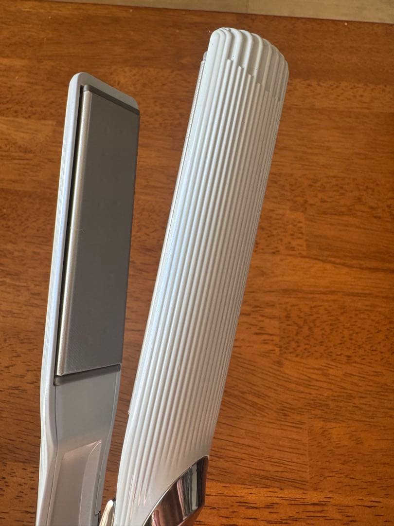 refa リファ　ストレートアイロン