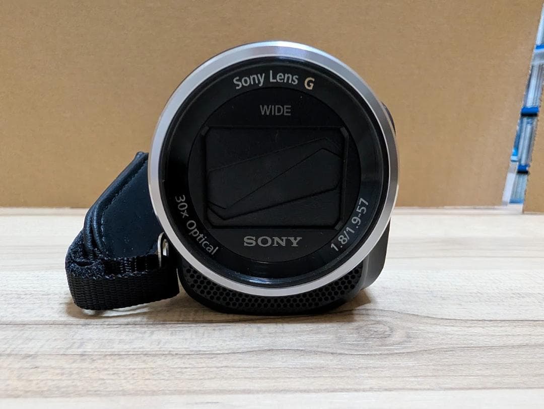 Sony　HDR-CX675 　30倍光学ズーム ビデオカメラ