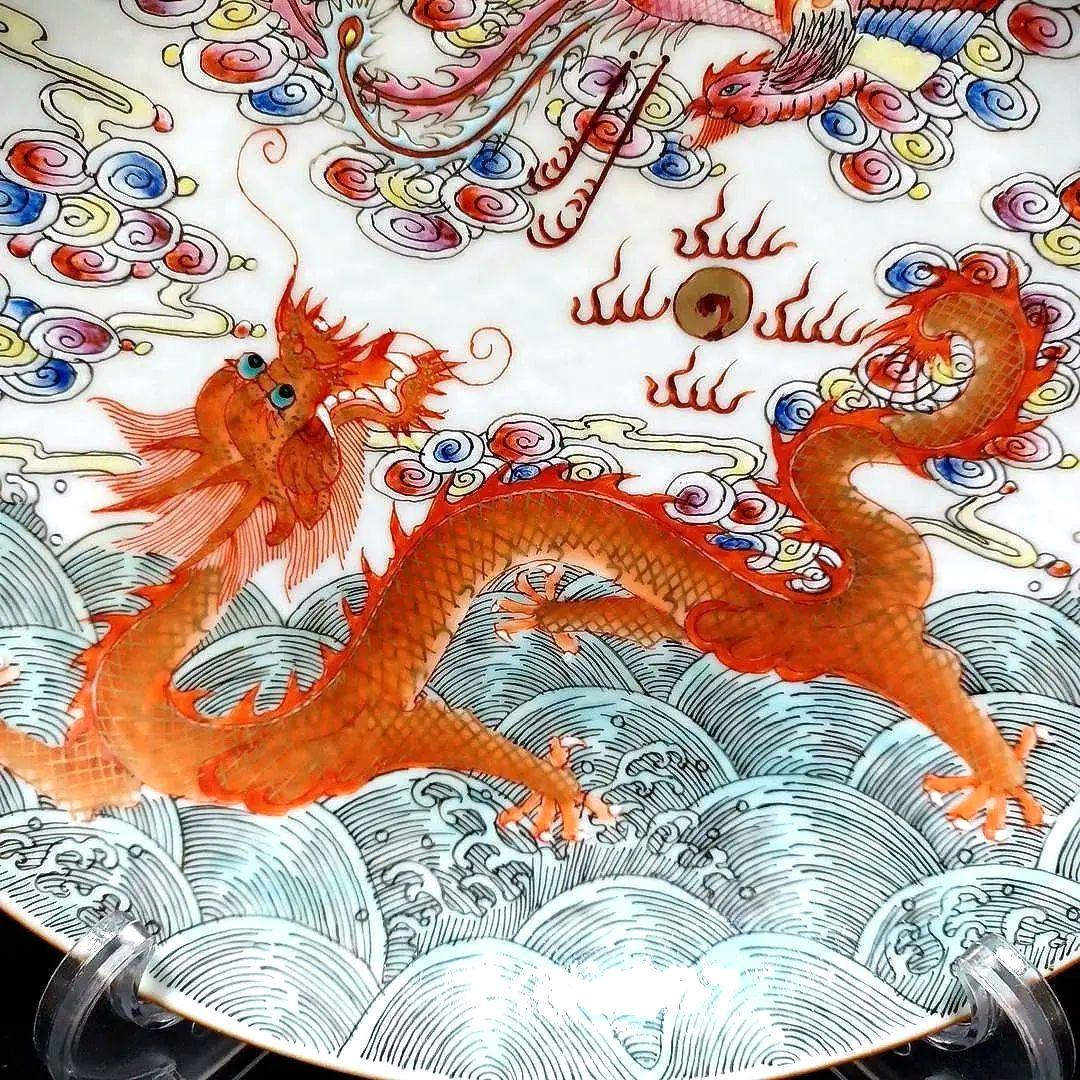 粉彩龍鳳文皿　中国古美術