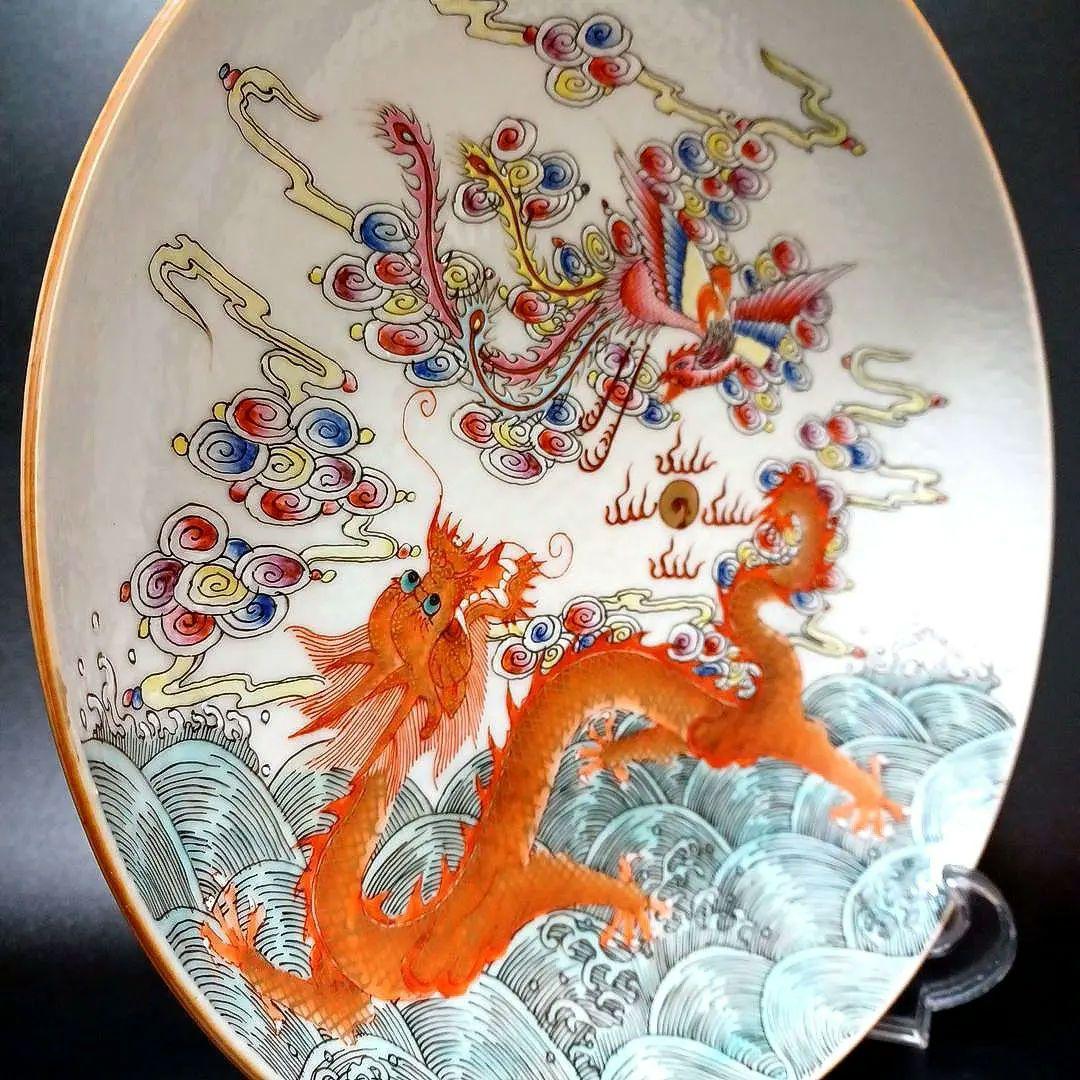 粉彩龍鳳文皿　中国古美術