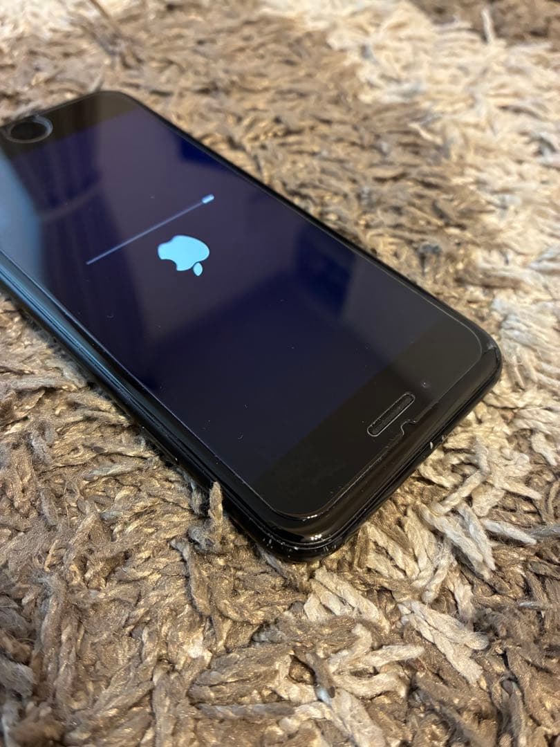 Apple iPhone SE第二世代 128GB