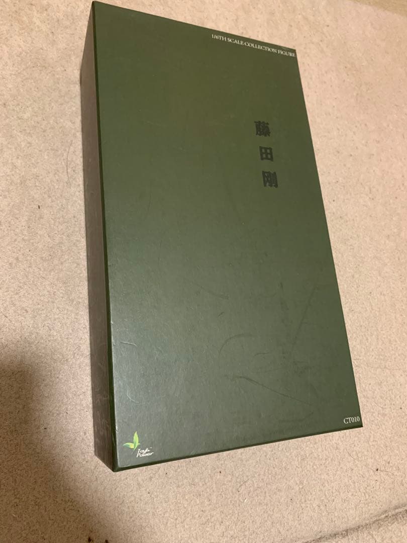 モロコシイロ様。値下げしました。特務曹長フィギュア