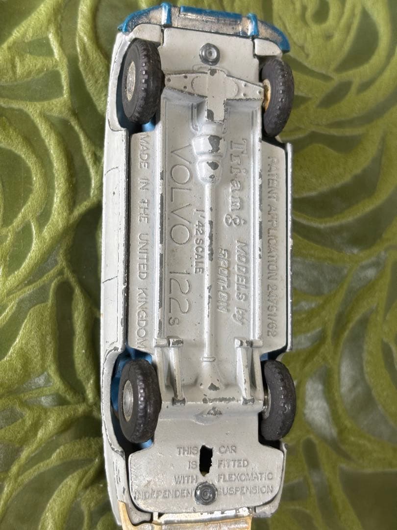 ジャンク　DinkyToysヴィンテージミニカー　Volvo 122S