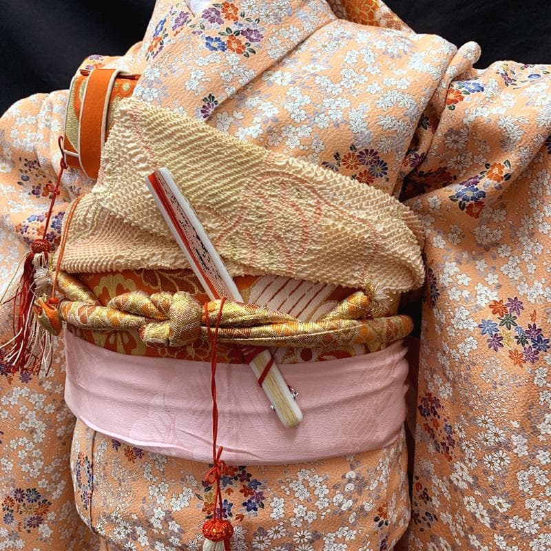 508ag25□七五三 七歳 女児 着物&丸帯 小花柄 淡いオレンジ□美品