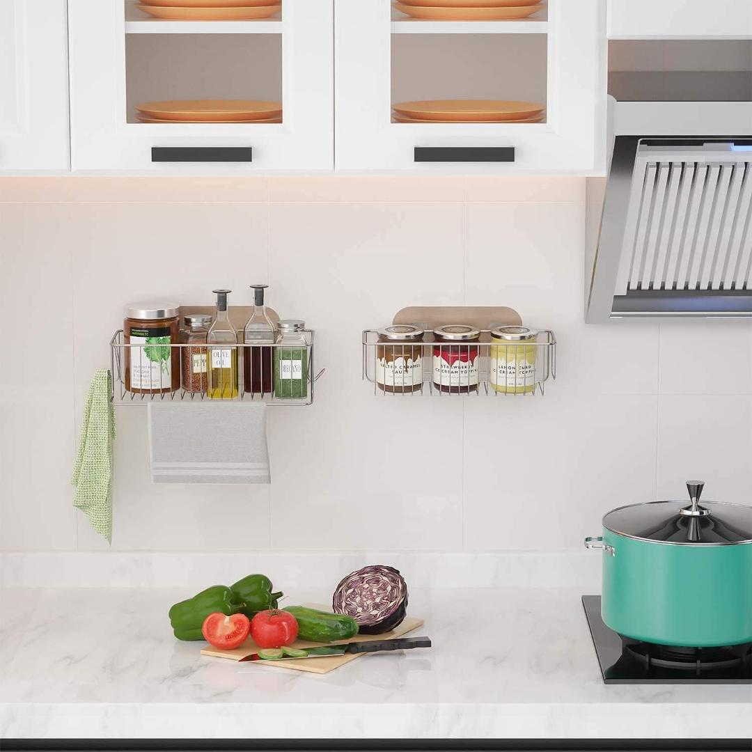 強力粘着固定の浴室用ラック 2段式 収納力抜群 ステンレス製 タオルハンガー付き