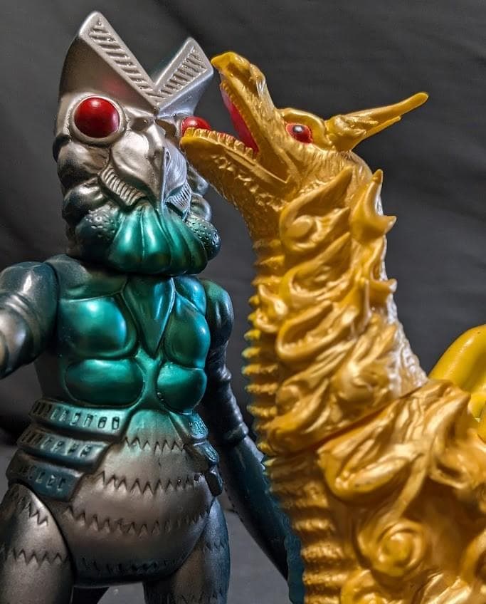 バルタン星人＆ドドンゴ「ウルトラマン」登場怪獣（ブルマァク復刻）ソフビ２体セット