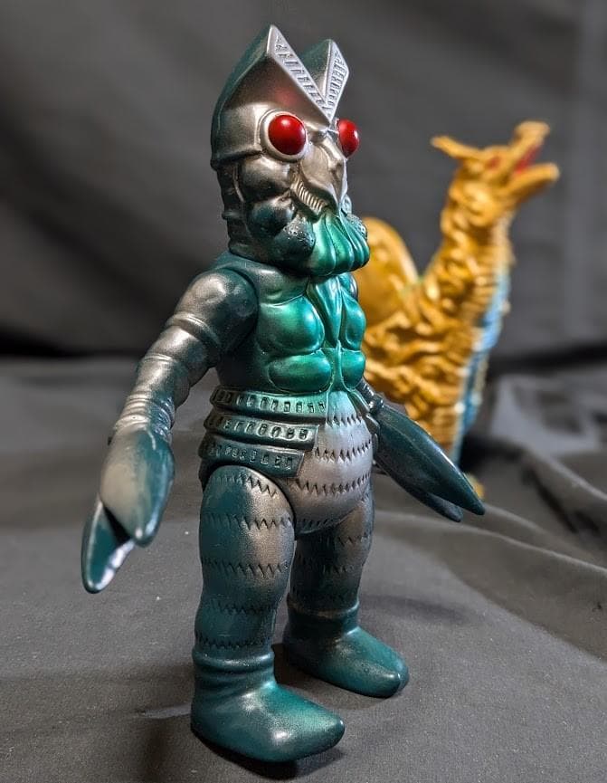 バルタン星人＆ドドンゴ「ウルトラマン」登場怪獣（ブルマァク復刻）ソフビ２体セット