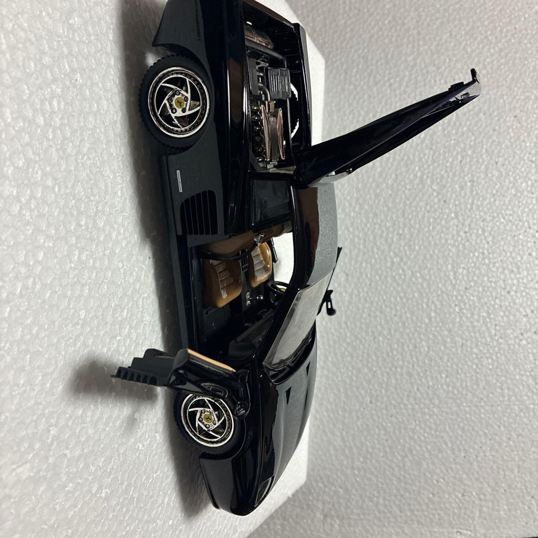 フェラーリ F512M (テスタロッサ)1/18