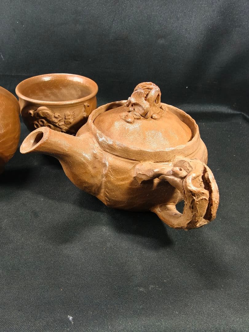 茶道具 田嶋萬古焼 勝三窯 田嶋勝三作 手捻蛙飾梅花文 横手急須+湯のみ 未使用