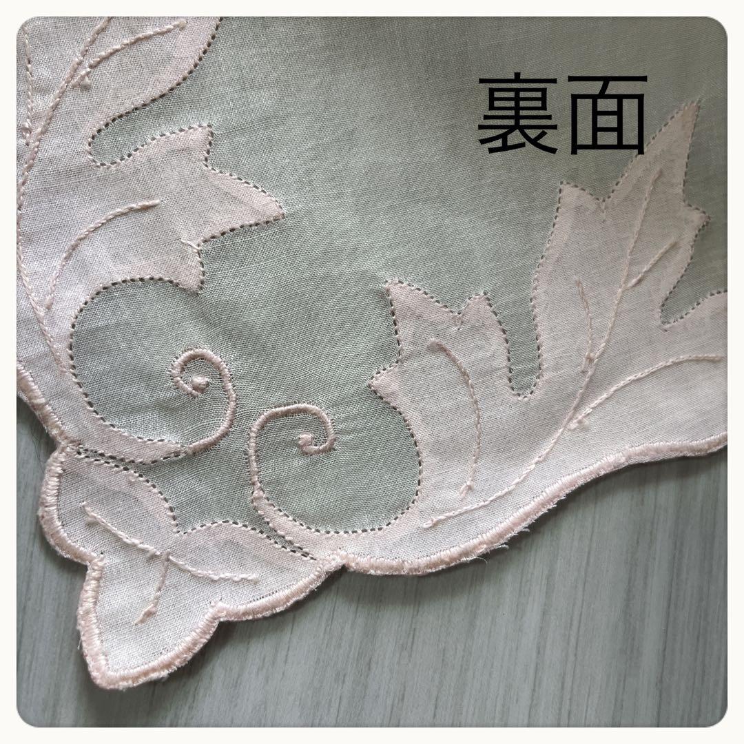 ポルトガル　超緻密な手刺繍のテーブルクロス　マディラ島ハンドメイド
