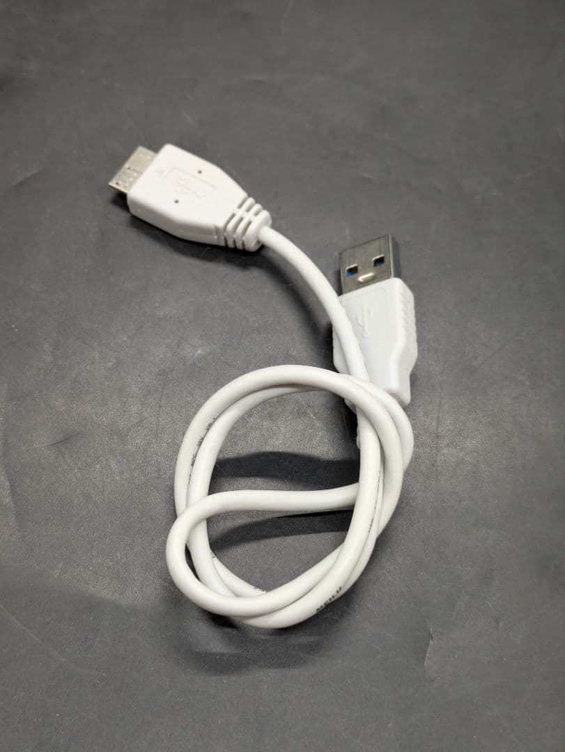 BUFFALO HD-PCG2.0U3-GWA 外付け ポータブルHDD 2TB