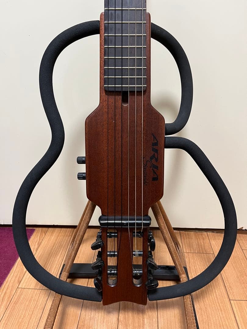 ARIA Sinsonido Guitar サイレントエレガット　レフティー