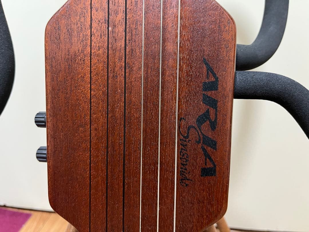 ARIA Sinsonido Guitar サイレントエレガット　レフティー