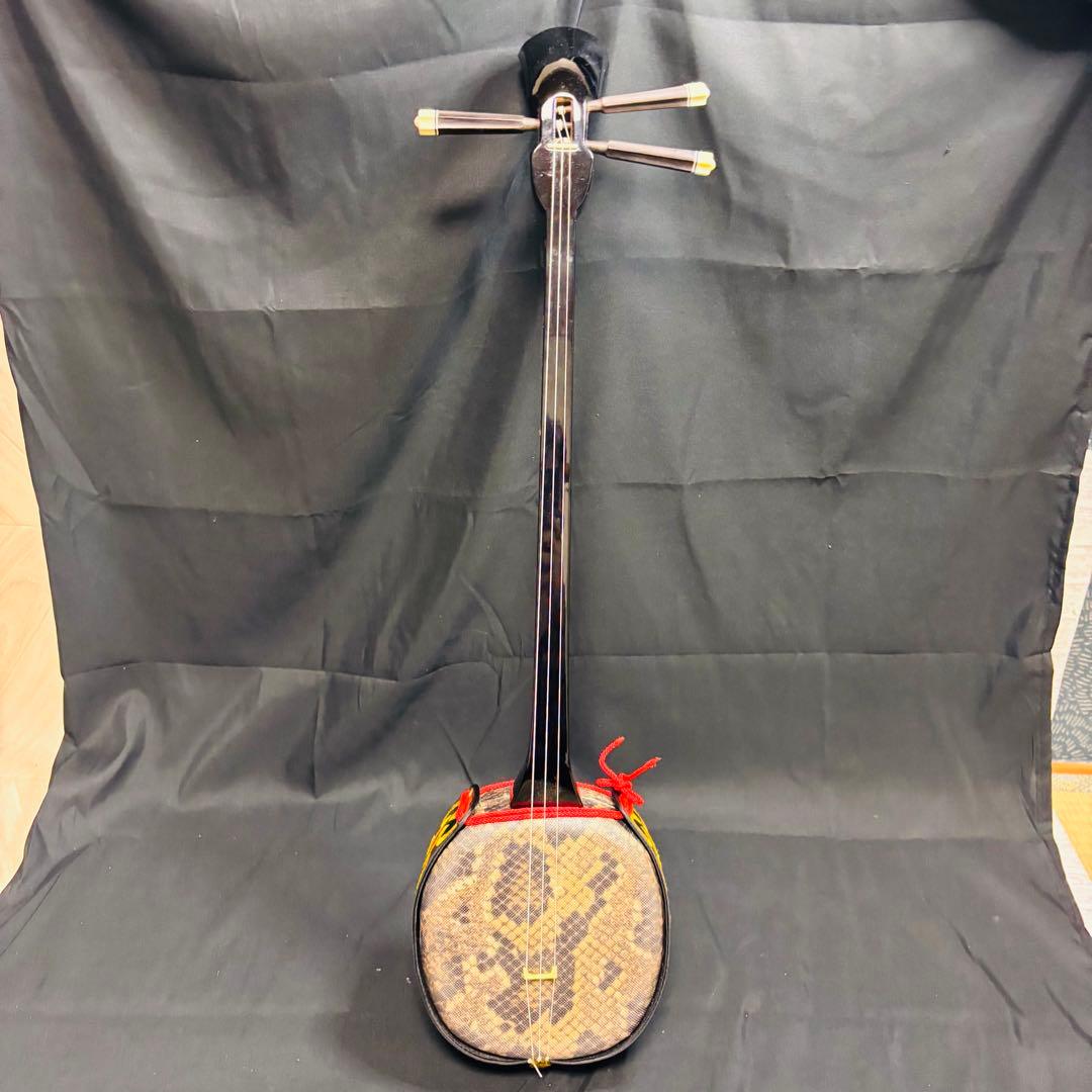 沖縄三線 日本製 楽器 弦楽器　ハードケース付き
