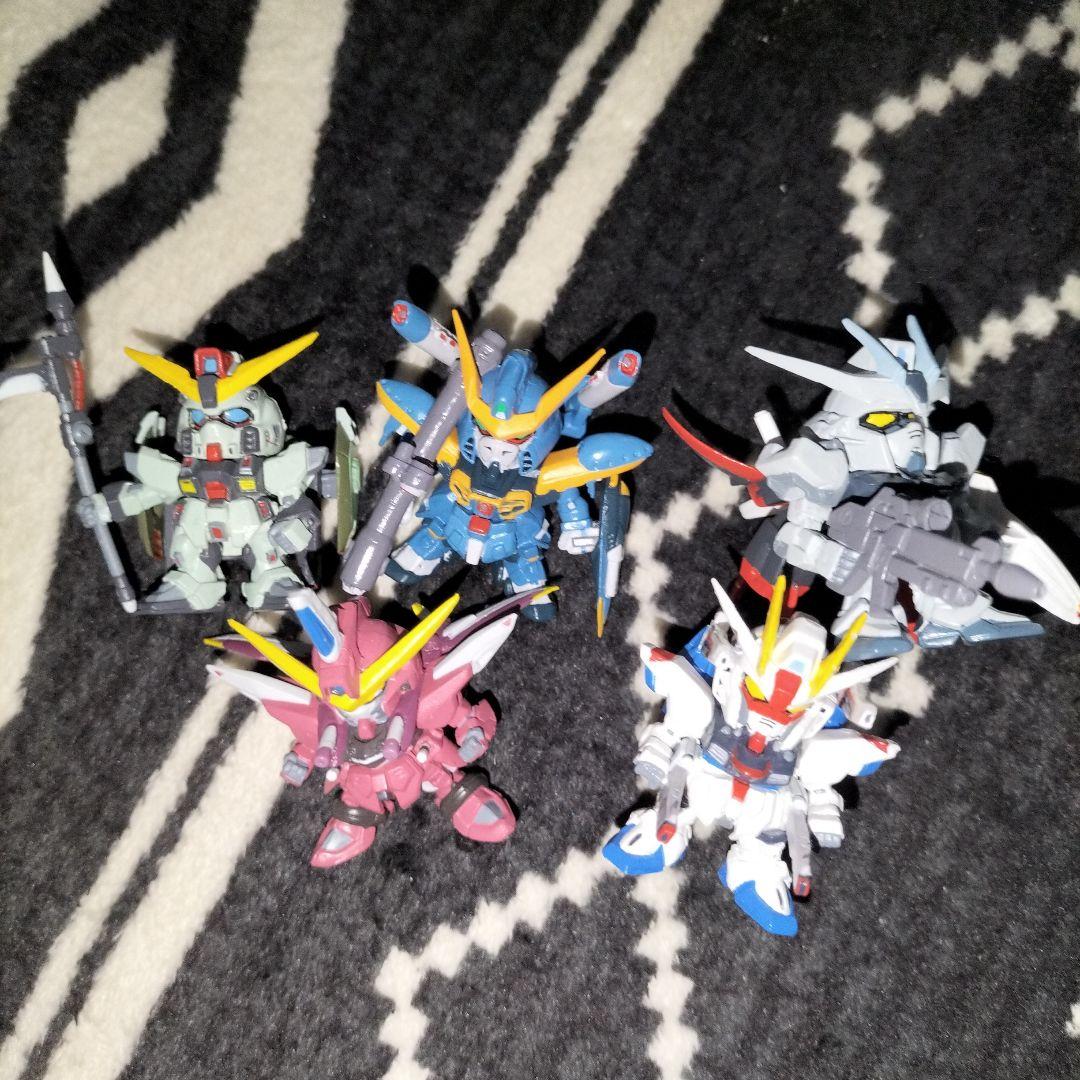 超希少！ガンダムSEEDミニフィギュアキーホルダーセット28体 キーホルダー無し