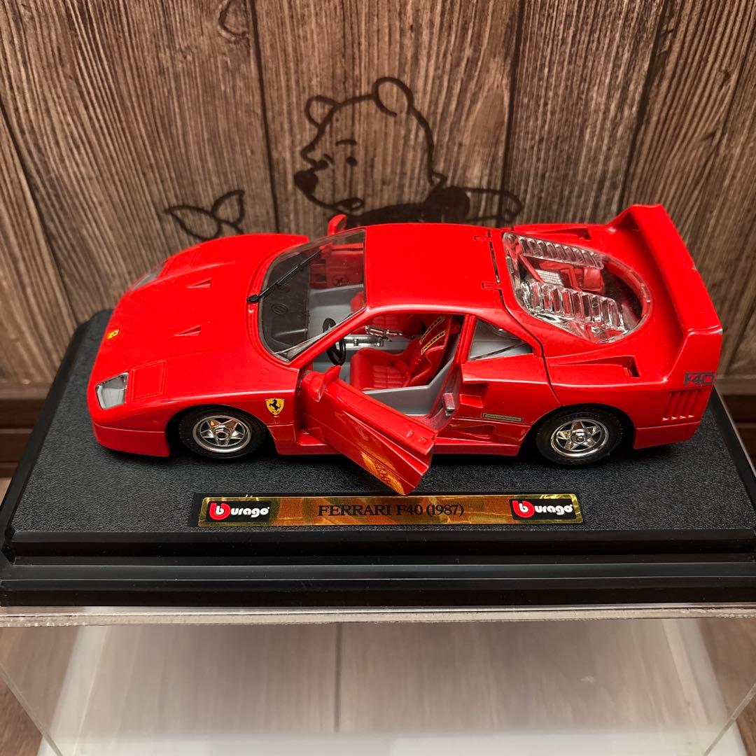 FERRARI F40(1987)フェラーリ　ミニカー ケース付☆美品☆貴重