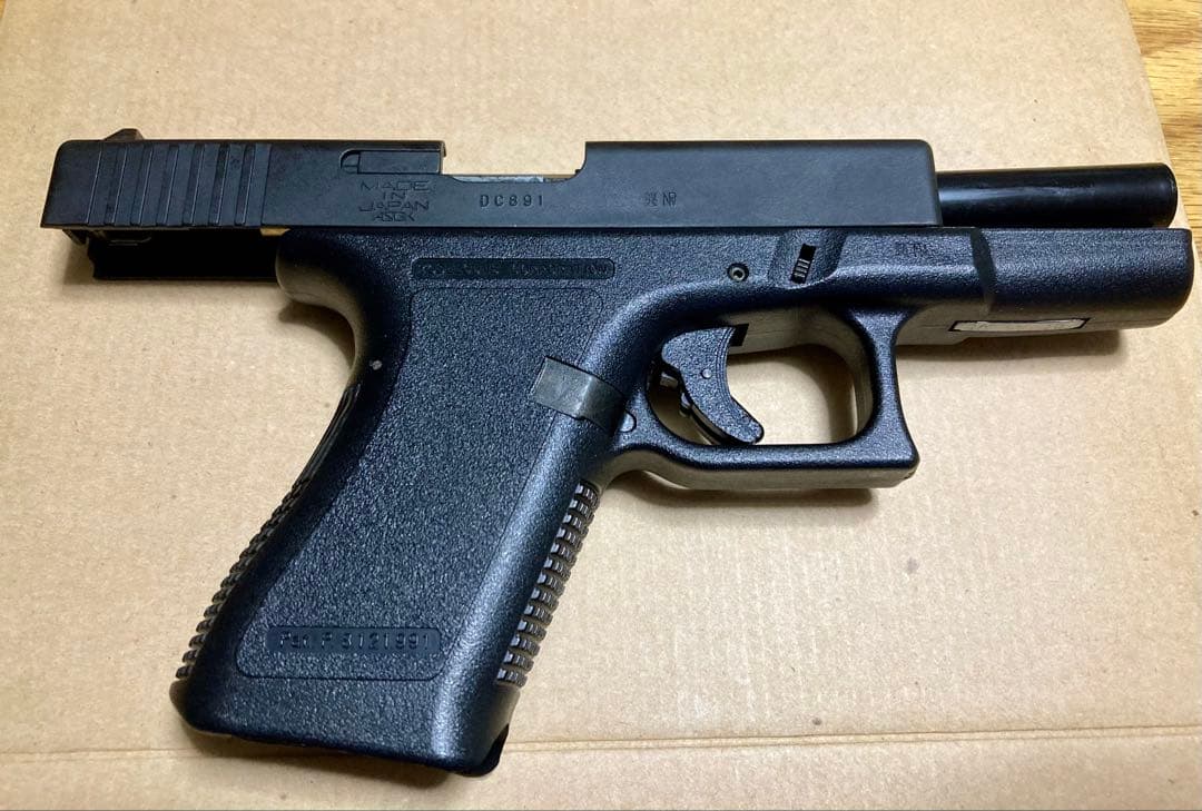 値下げ美品　MGC グロック19 AIR SOFT GUN 長期保管品