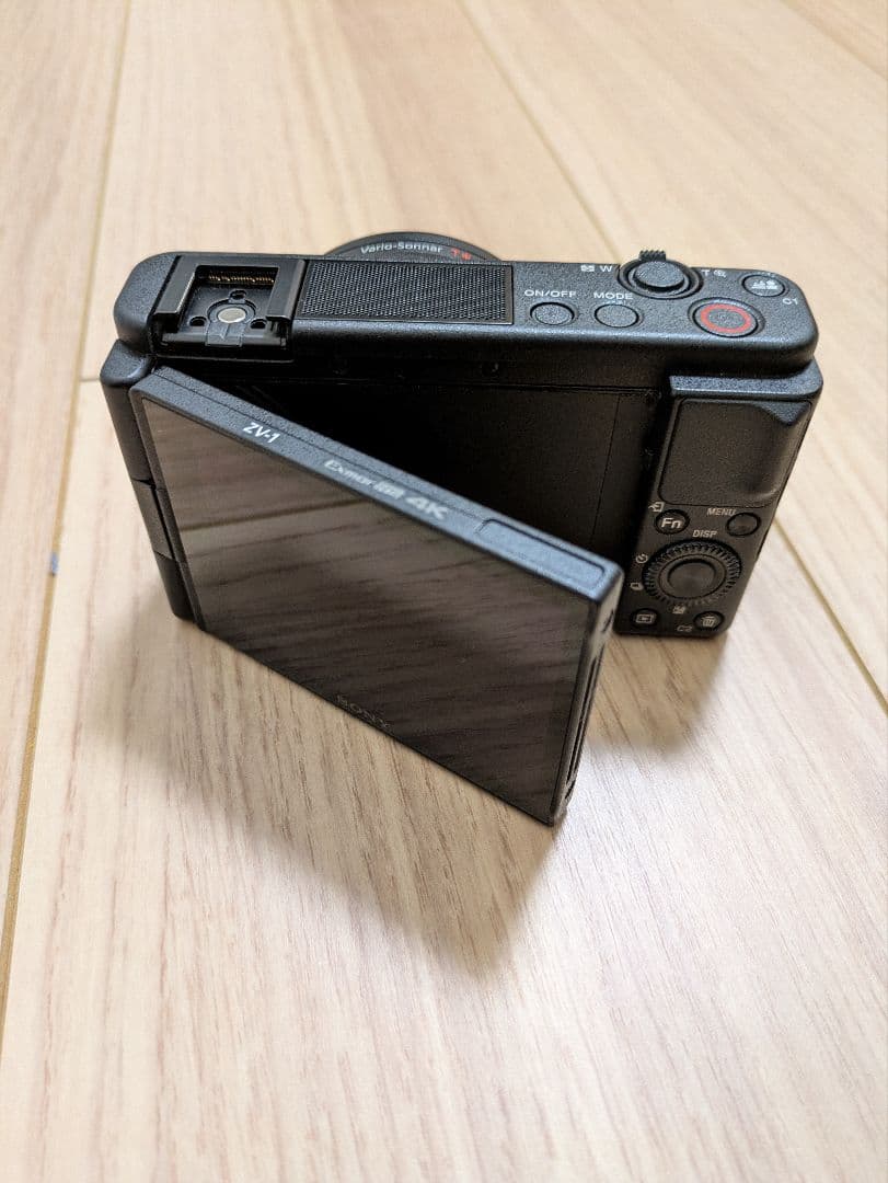 美品！★SONY (ソニー) VLOGCAM ZV-1　ブラック　おまけ付き