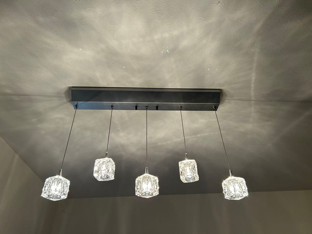 KISHIMA　５灯　ガラスキューブ　ペンダントライト　ハロゲン灯