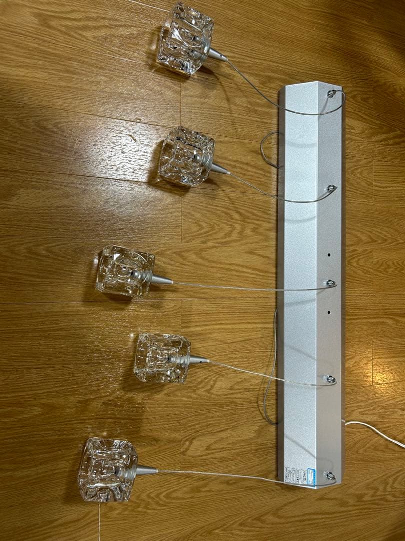KISHIMA　５灯　ガラスキューブ　ペンダントライト　ハロゲン灯