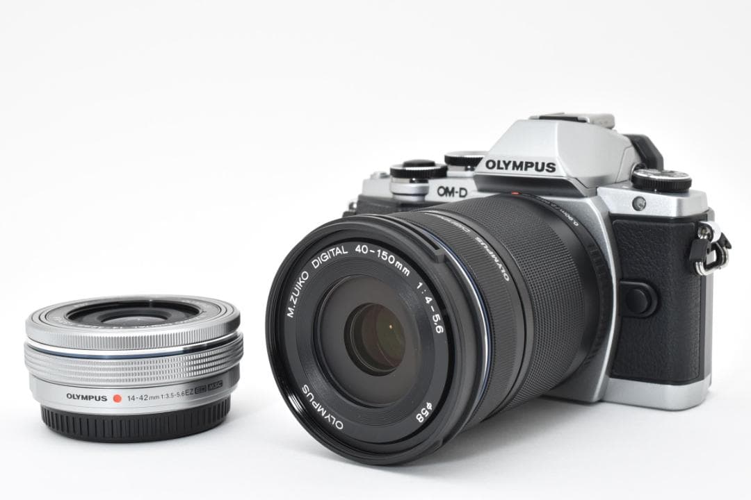 623ショット!【超美品】OLYMPUS オリンパス OM-D E-M10
