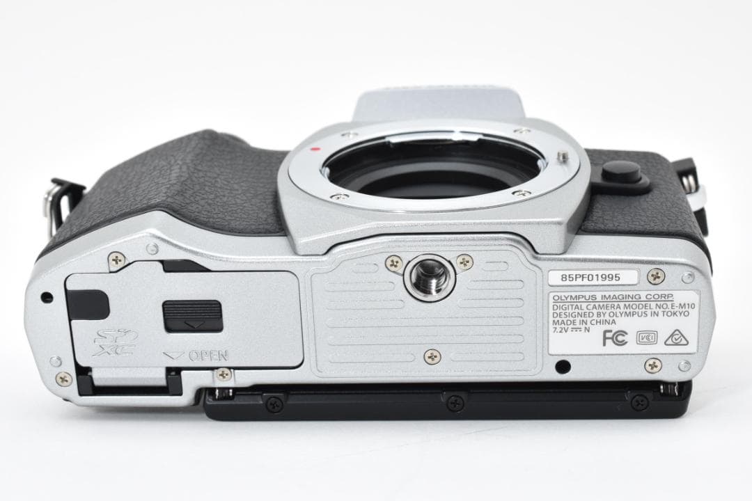623ショット!【超美品】OLYMPUS オリンパス OM-D E-M10