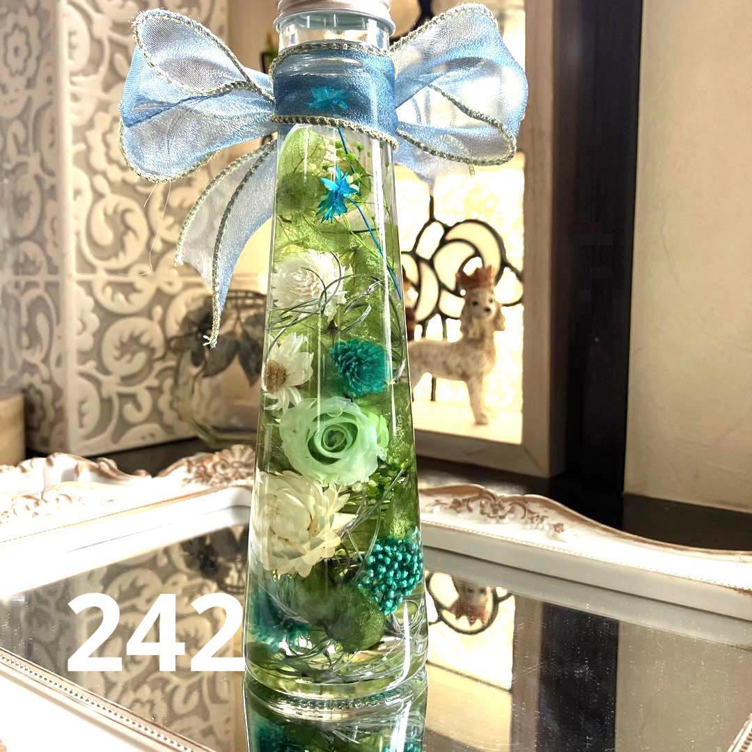 ◆ハーバリウム　242 美しい淡グリーンのバラ*.:。✿*゜¨゜