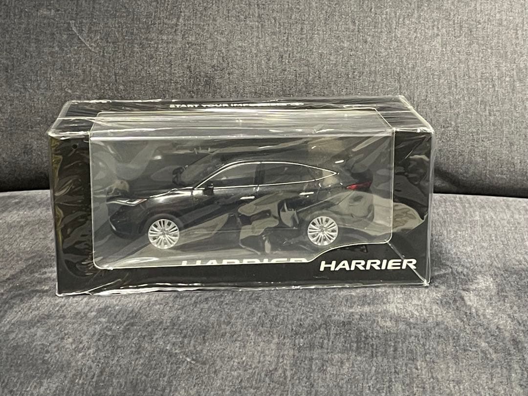 ハリアー80 ブラック 219 1/30 トヨタ カラーサンプル