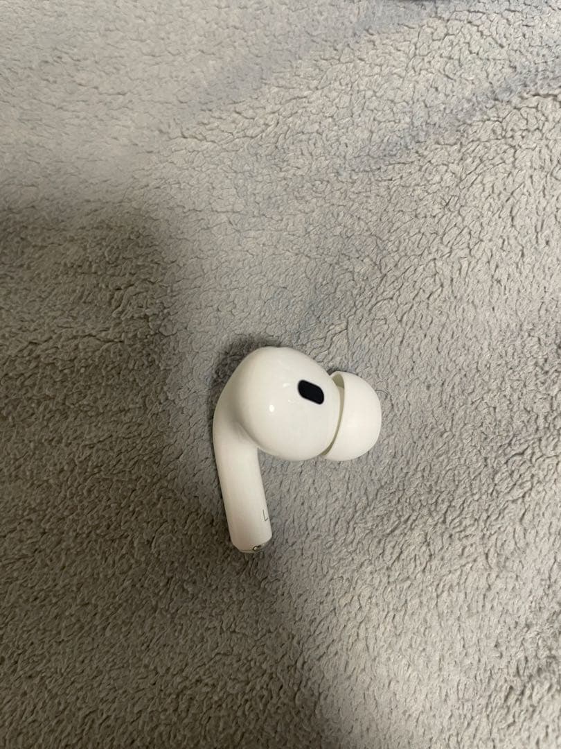 【左耳のみ】AirPods Pro2（USB-C）本体 ホワイト 充電ケース付き
