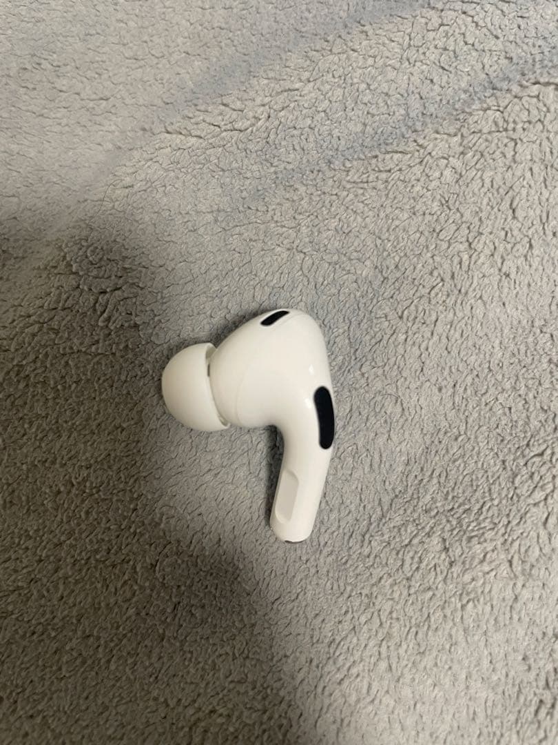 【左耳のみ】AirPods Pro2（USB-C）本体 ホワイト 充電ケース付き