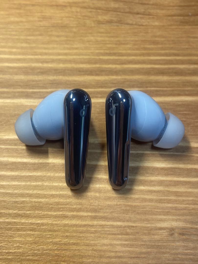 soundcore Liberty 4 Pro スカイブルー