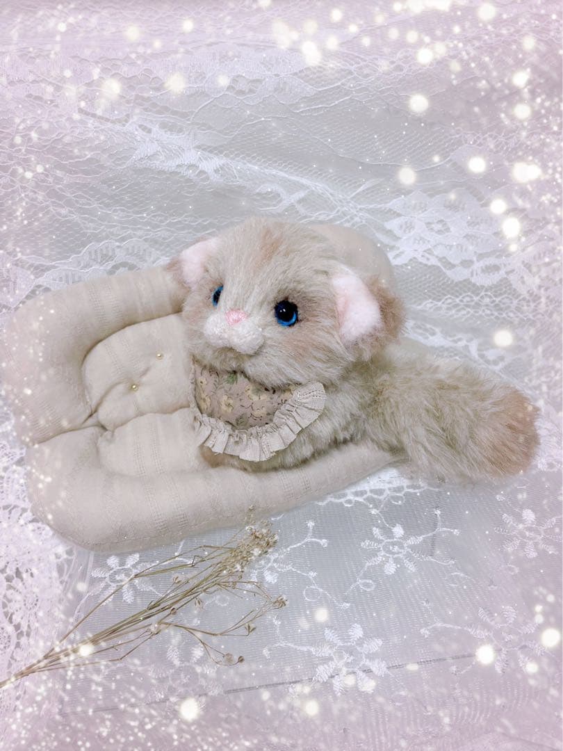 新作☆ ハンドメイドぬいぐるみ　ふわふわ♡たれみみこねこちゃん