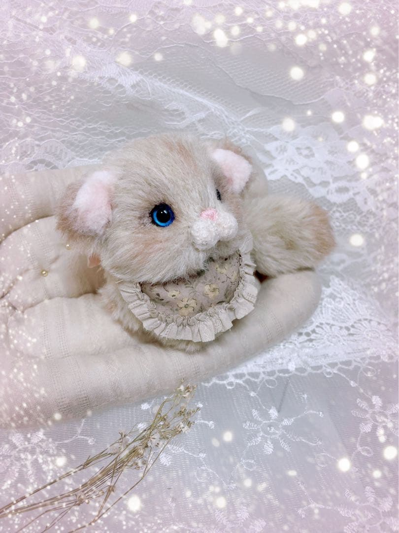新作☆ ハンドメイドぬいぐるみ　ふわふわ♡たれみみこねこちゃん
