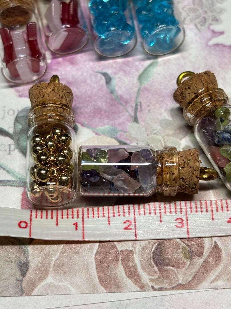 小瓶チャーム8個