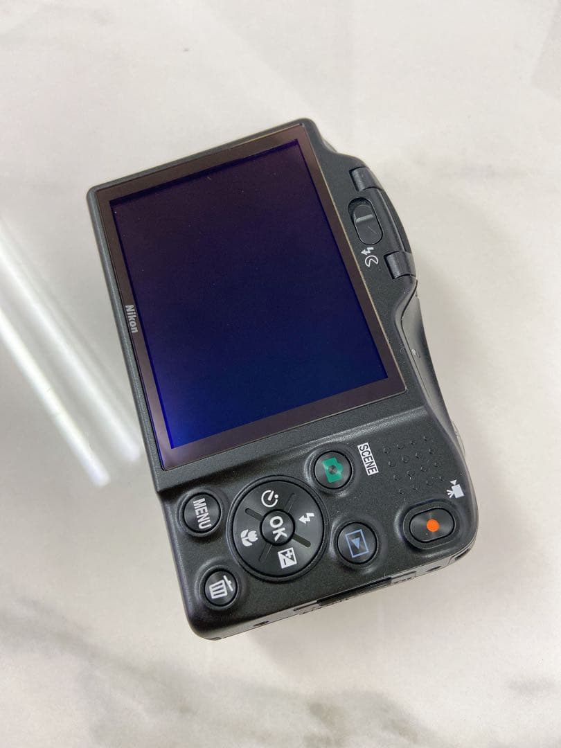 ♪【新品未使用】Nikon COOLPIX L610 ニコン クールピクス