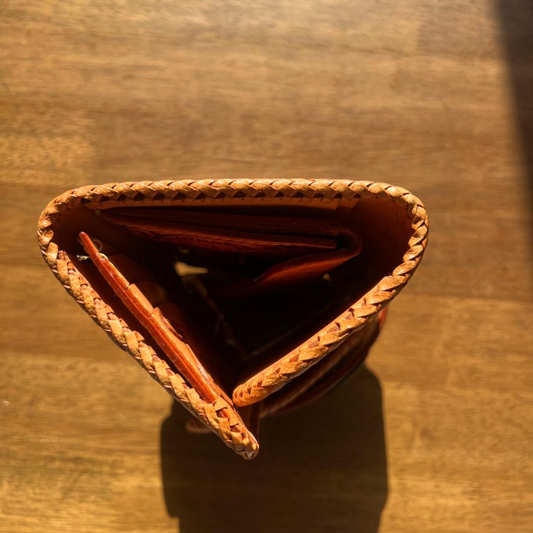 手彫りレザー 長財布 付き