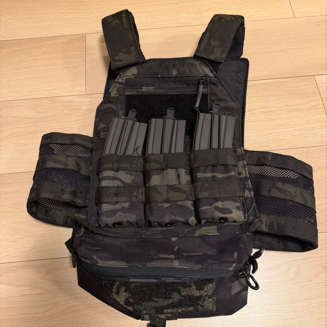 実物LBX LBX-4020 A2 Armatus II マルチカムブラック