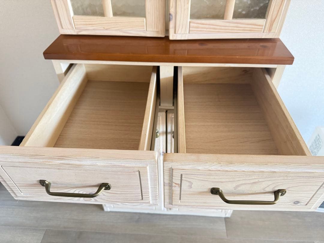 ⭐︎ニトリ おしゃれな食器棚 幅60cm 引取り限定／上下分割／シミ2か所あり