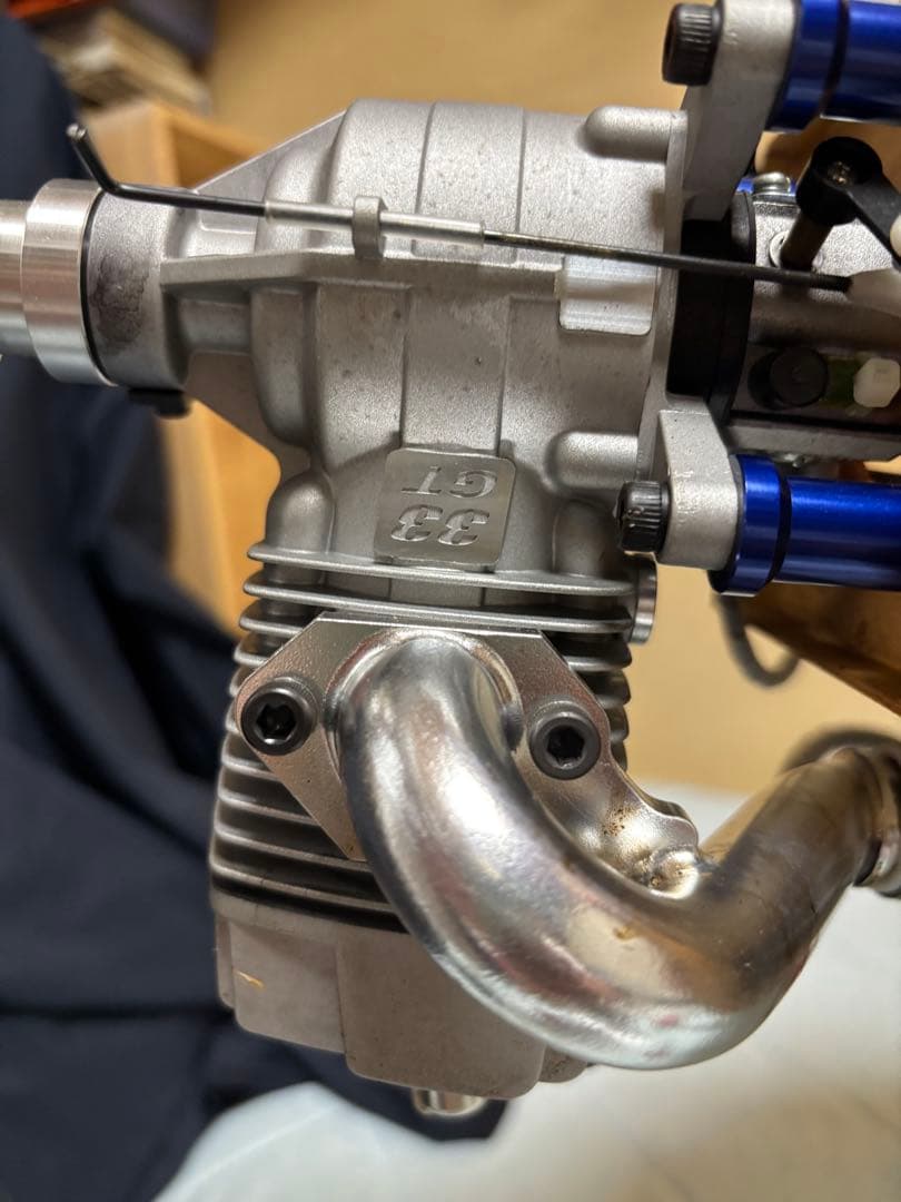 ラジコン飛行機　78インチEXTRA 300 EXTREME FLIGHT