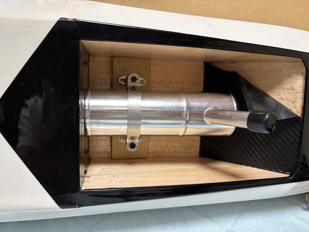 ラジコン飛行機　78インチEXTRA 300 EXTREME FLIGHT