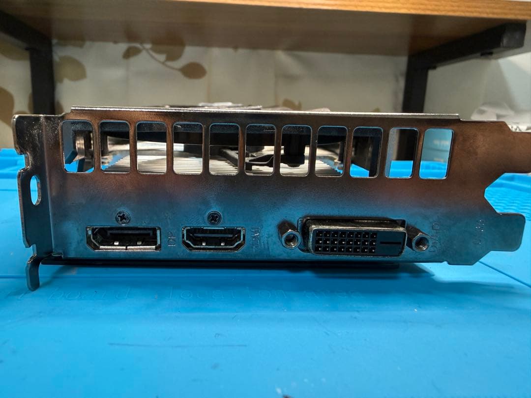 玄人志向 GALAKURO GTX1660 SUPER グラフィックボード