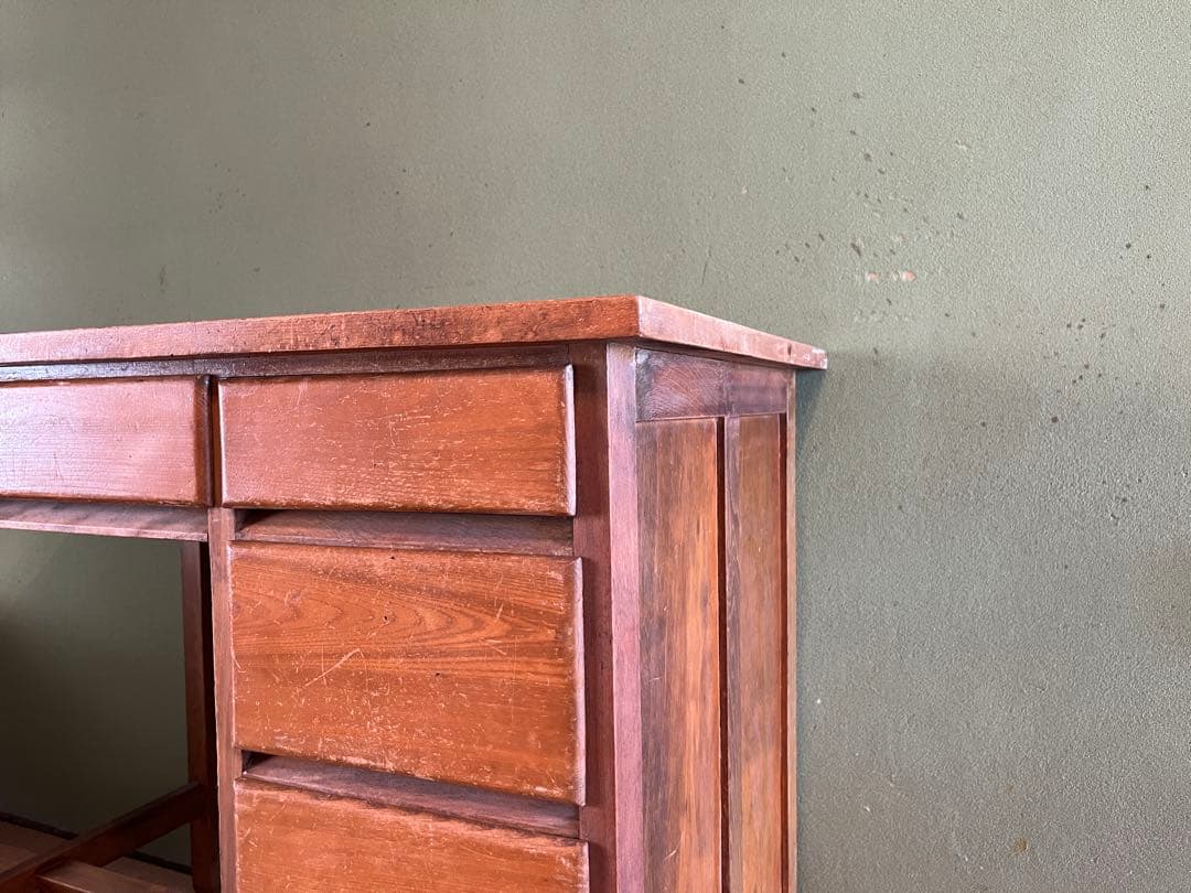 ［出品3月中旬迄］レトロな片袖卓