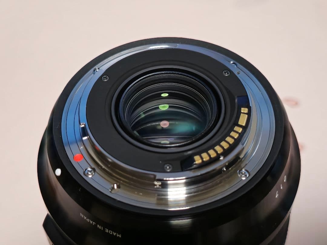 SIGMA Art 24-70mm F2.8 DG OS HSM キヤノンEF