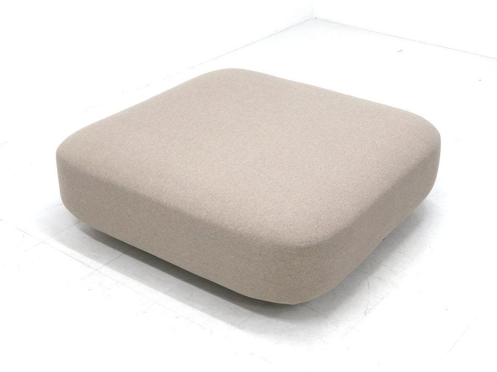 展示品　カッシーナixc ヴィッカルベ　深澤直人　オットマン　スツール　ソファ