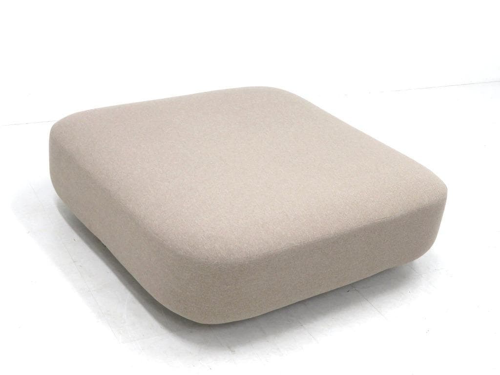 展示品　カッシーナixc ヴィッカルベ　深澤直人　オットマン　スツール　ソファ