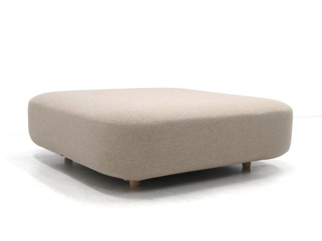 展示品　カッシーナixc ヴィッカルベ　深澤直人　オットマン　スツール　ソファ