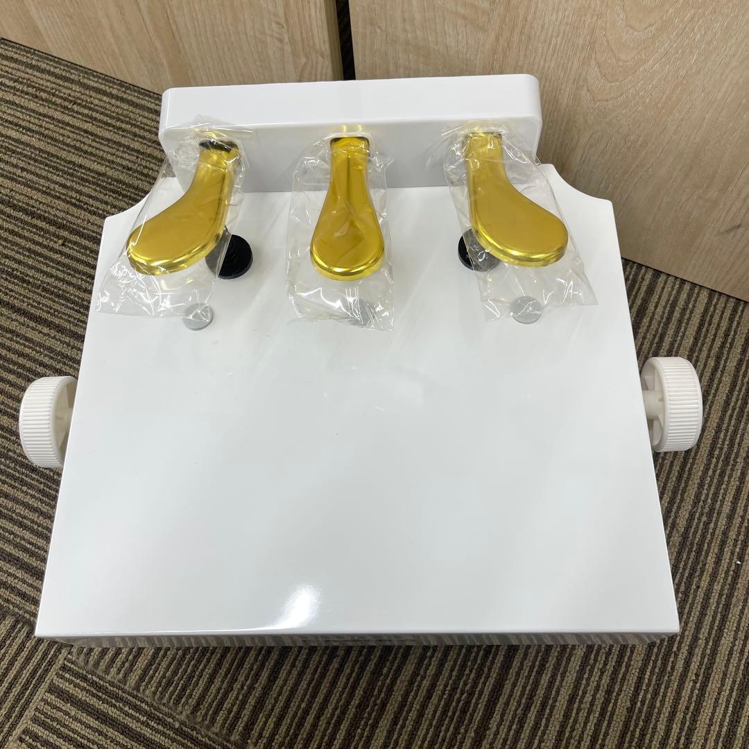 ◆新品未使用◆ピアノ 補助ペダル 3本 フットペダル ホワイト 白